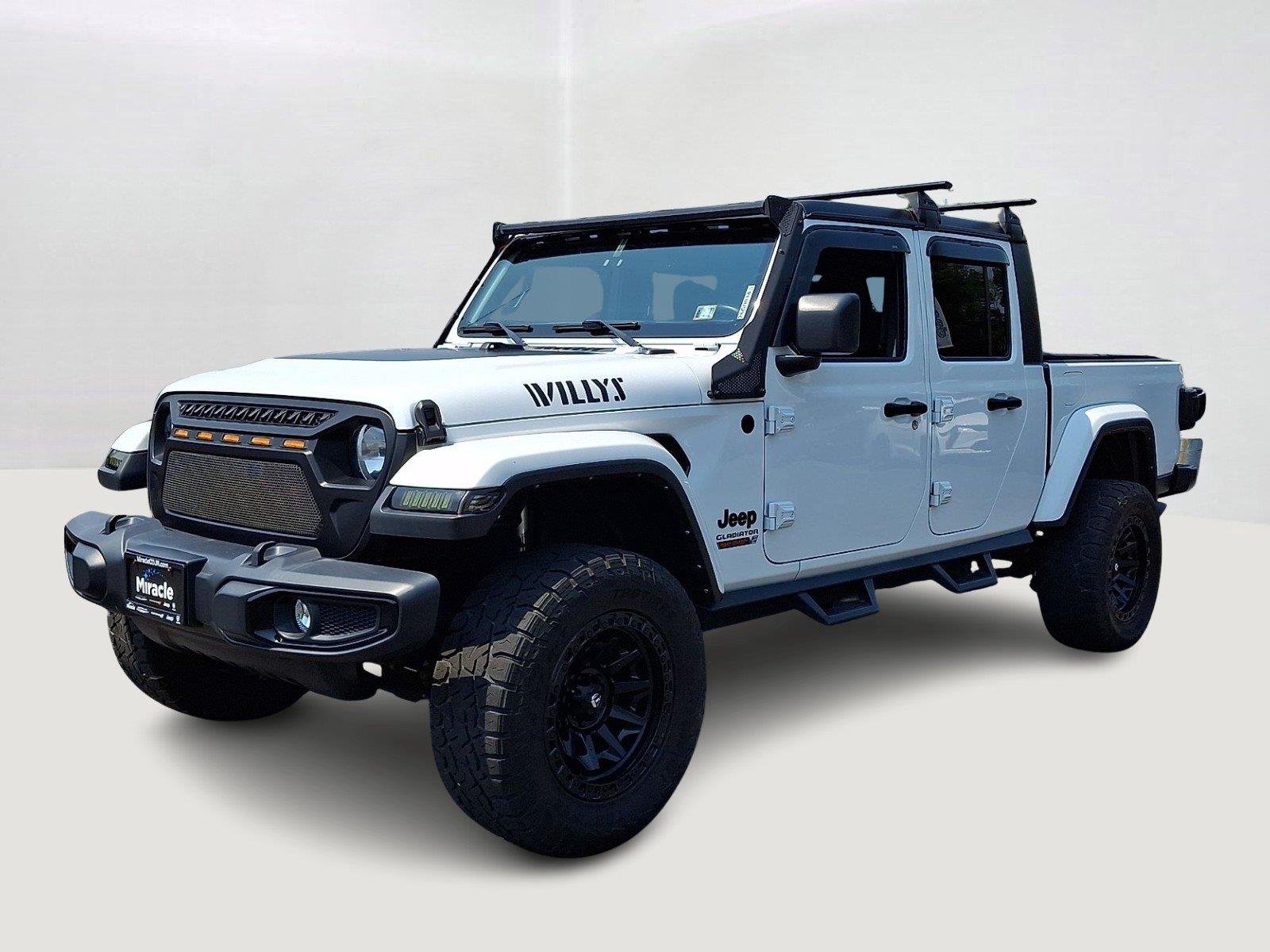 Used 2022 Bright White Clearcoat Jeep Willys Sport image 3