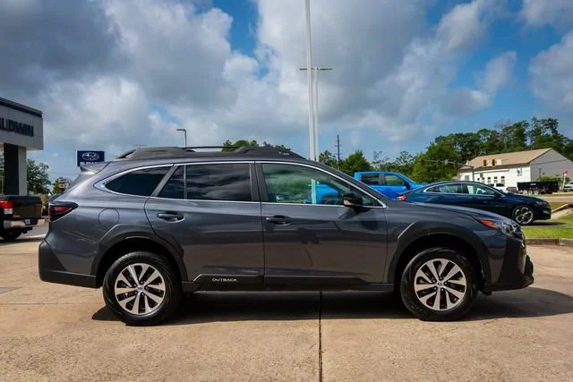 Certified Used 2025 Magnetite Gray Metallic Subaru Premium image 5