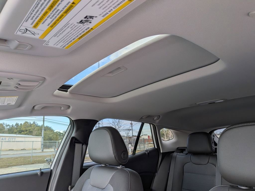 2026 Chevrolet Trax LT - Photo 18