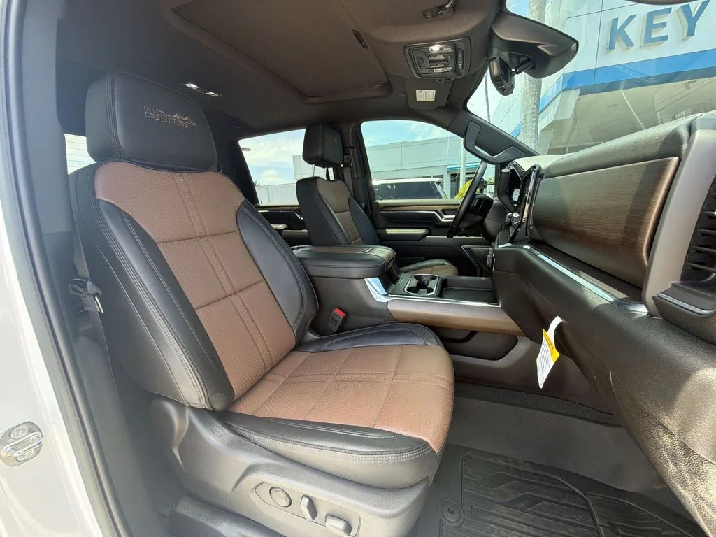 Used 2024 Beige Chevrolet High Country image 35