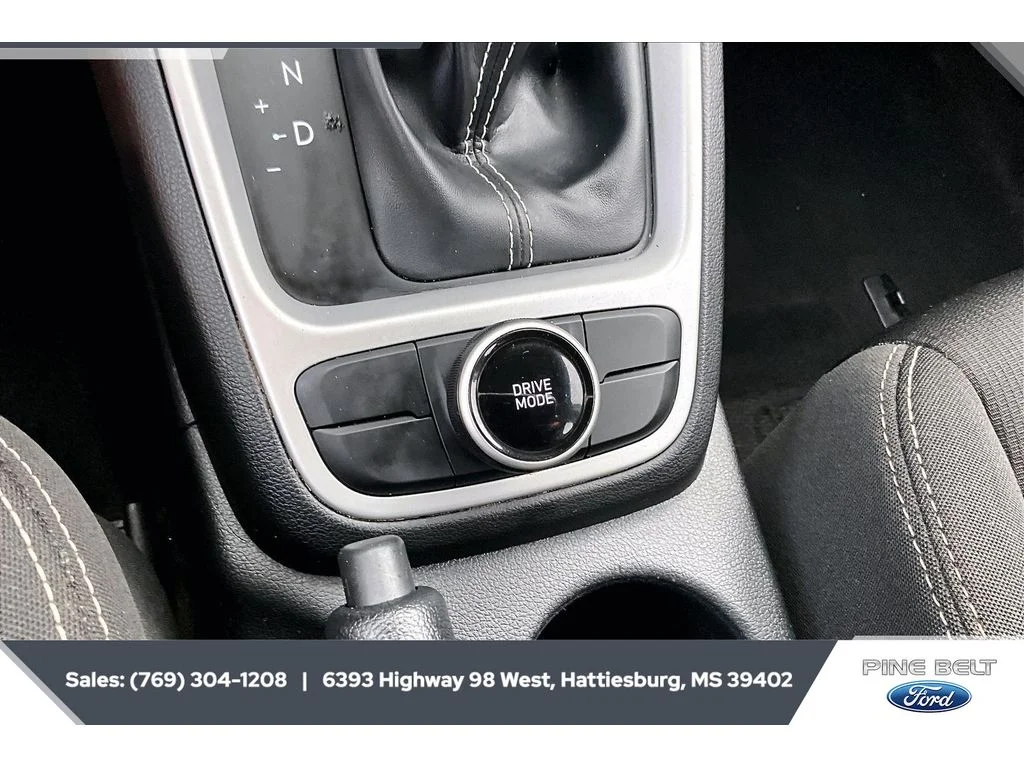 Used 2023 Intense Blue Hyundai SEL image 21