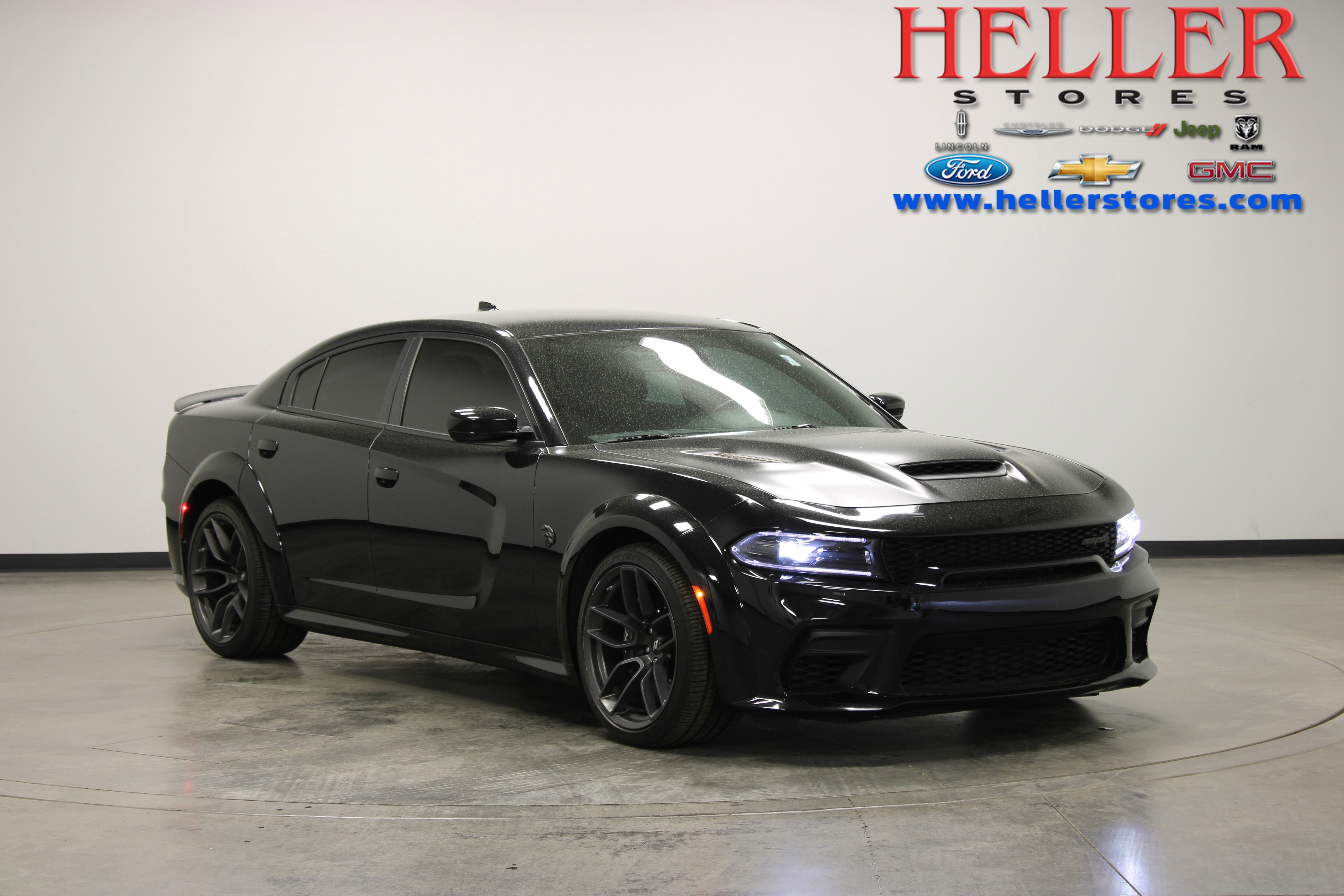 Used 2023 Pitch Black Clearcoat Dodge SRT Hellcat Widebody image 1