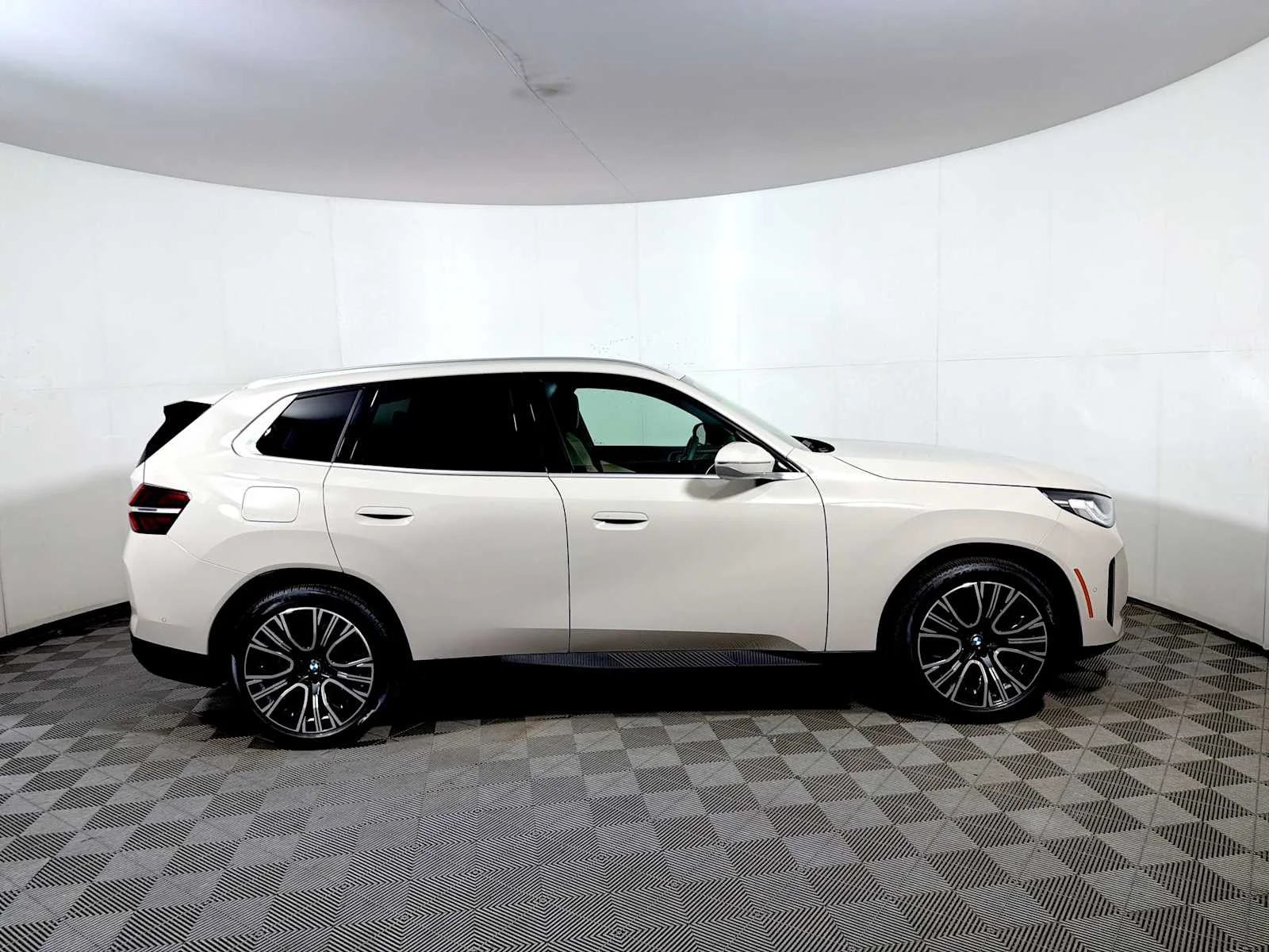 2026 BMW X3 30 - Photo 7