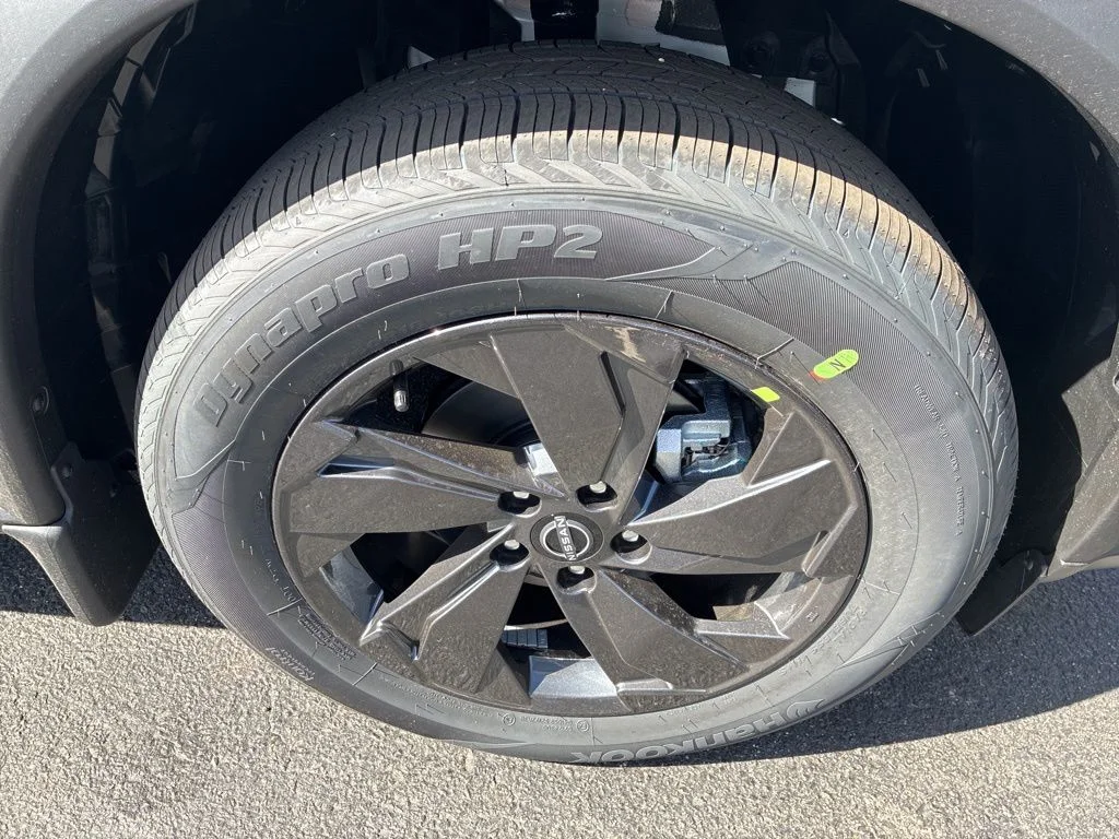 New 2026 Everest White Pearl TriCoat Nissan SV image 23