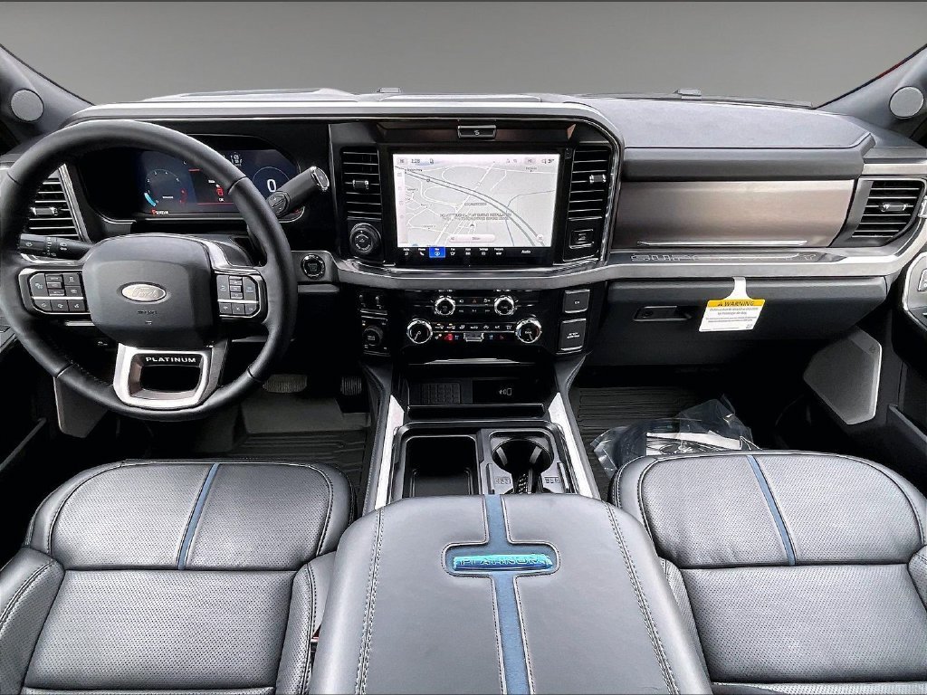 New 2027 Star White Metallic Tri-Coat Ford Platinum image 12