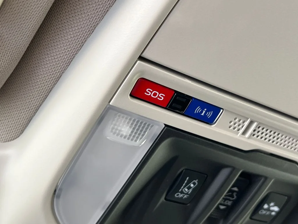 Used 2020 Brown Subaru Limited image 39
