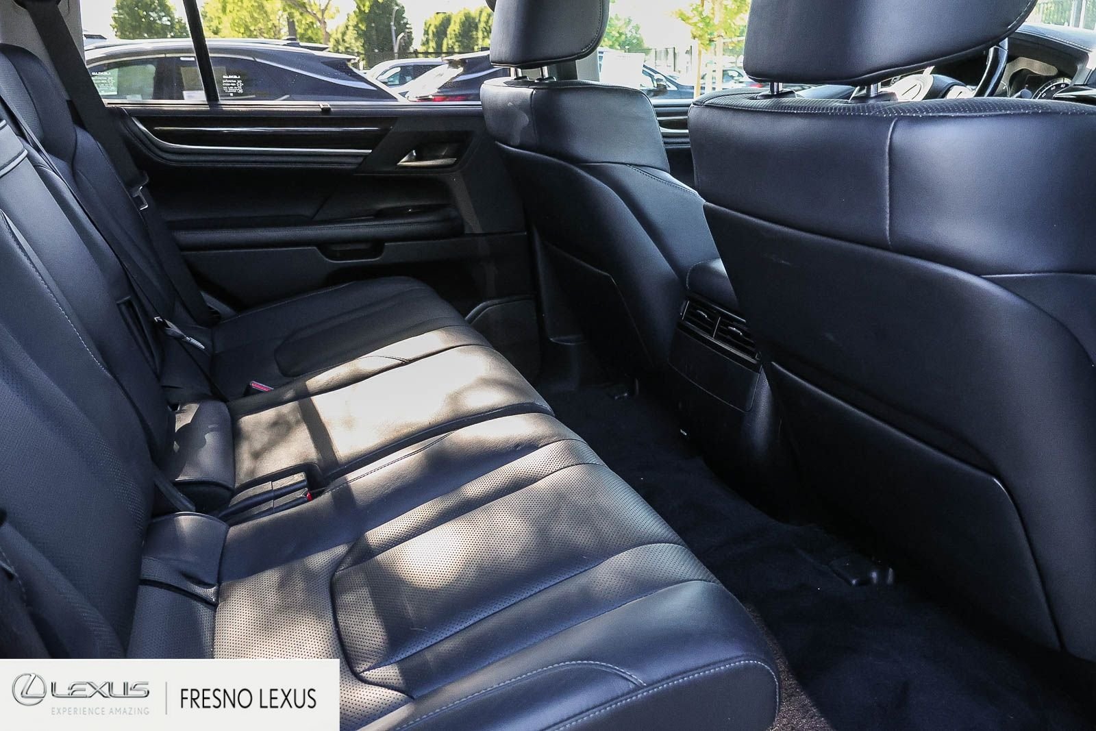 Used 2018 White Lexus 570 image 13