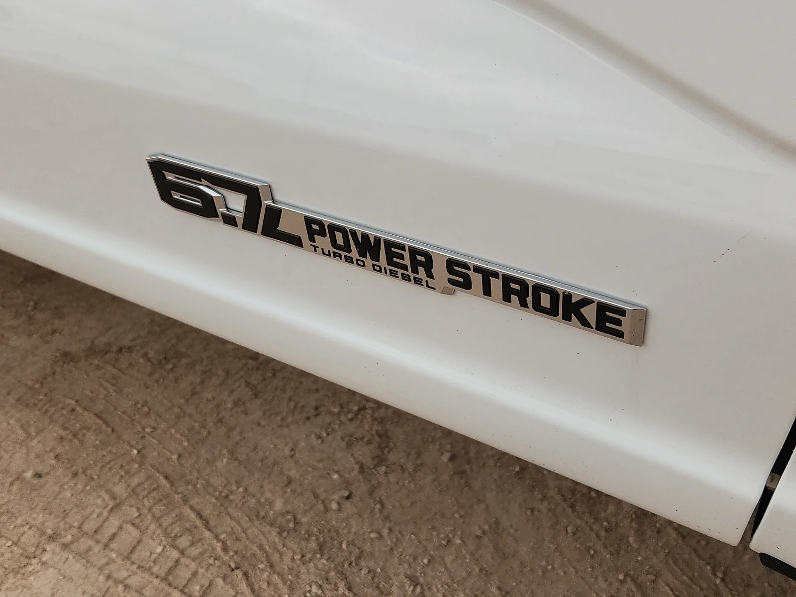 New 2026 Oxford White Ford F-350® XLT image 11