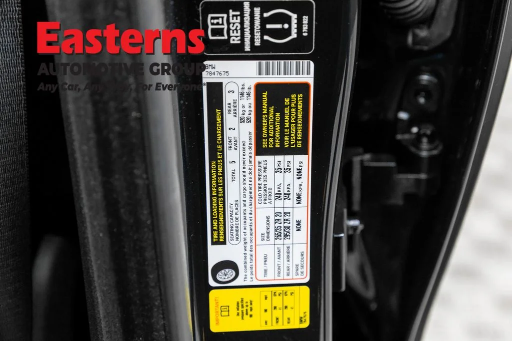 Used 2015 Black BMW Base image 21
