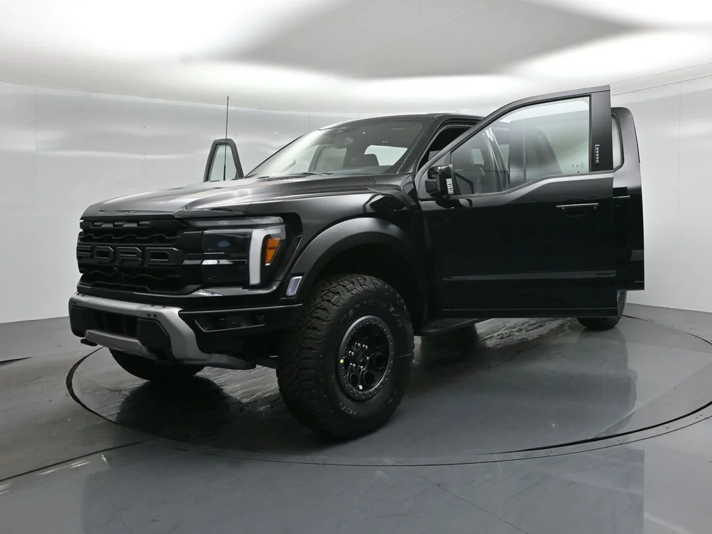 New 2026 Agate Black Metallic Ford Raptor image 31
