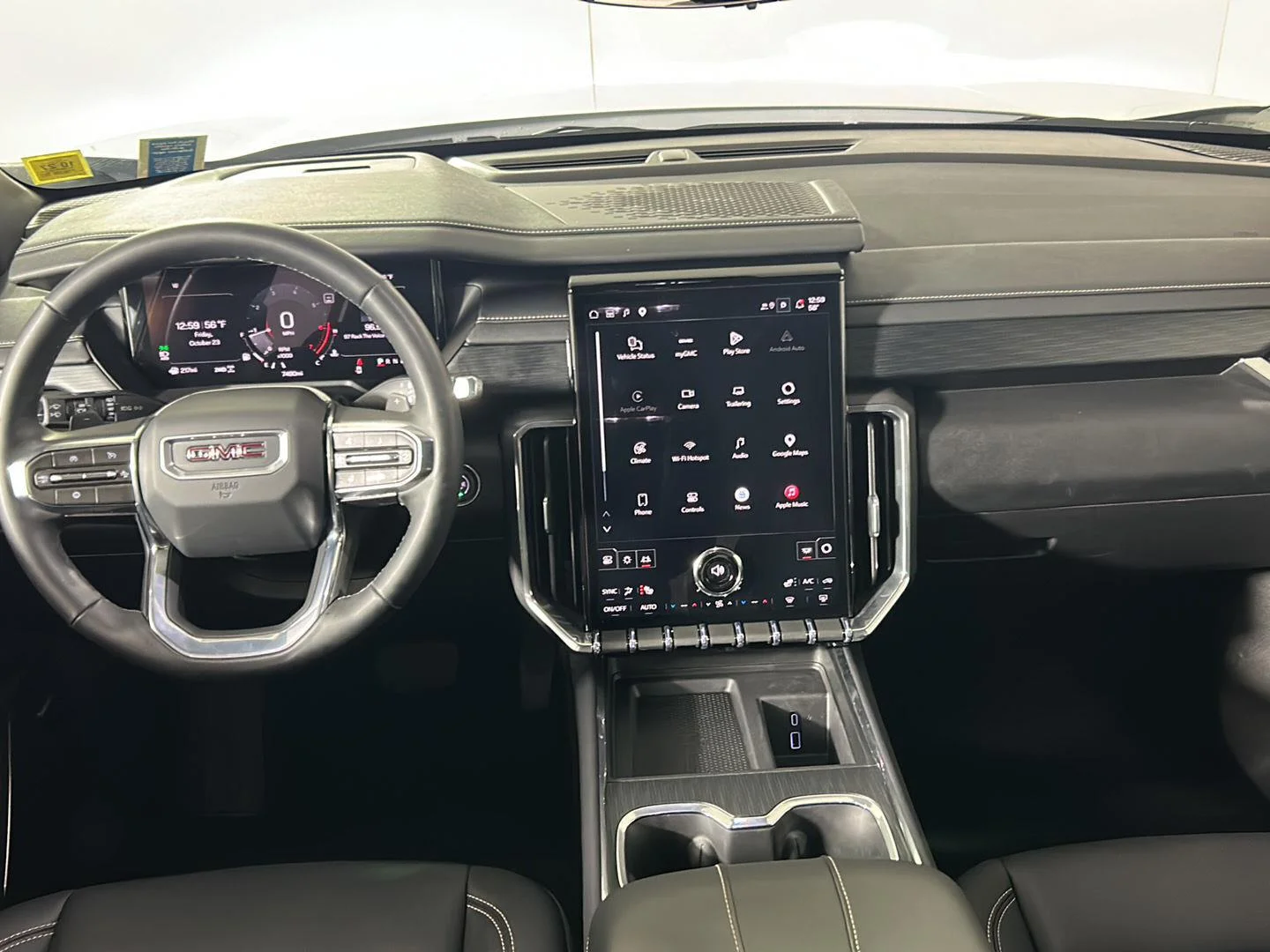 Used 2026 Glacier White Tricoat GMC AWD Elevation image 28