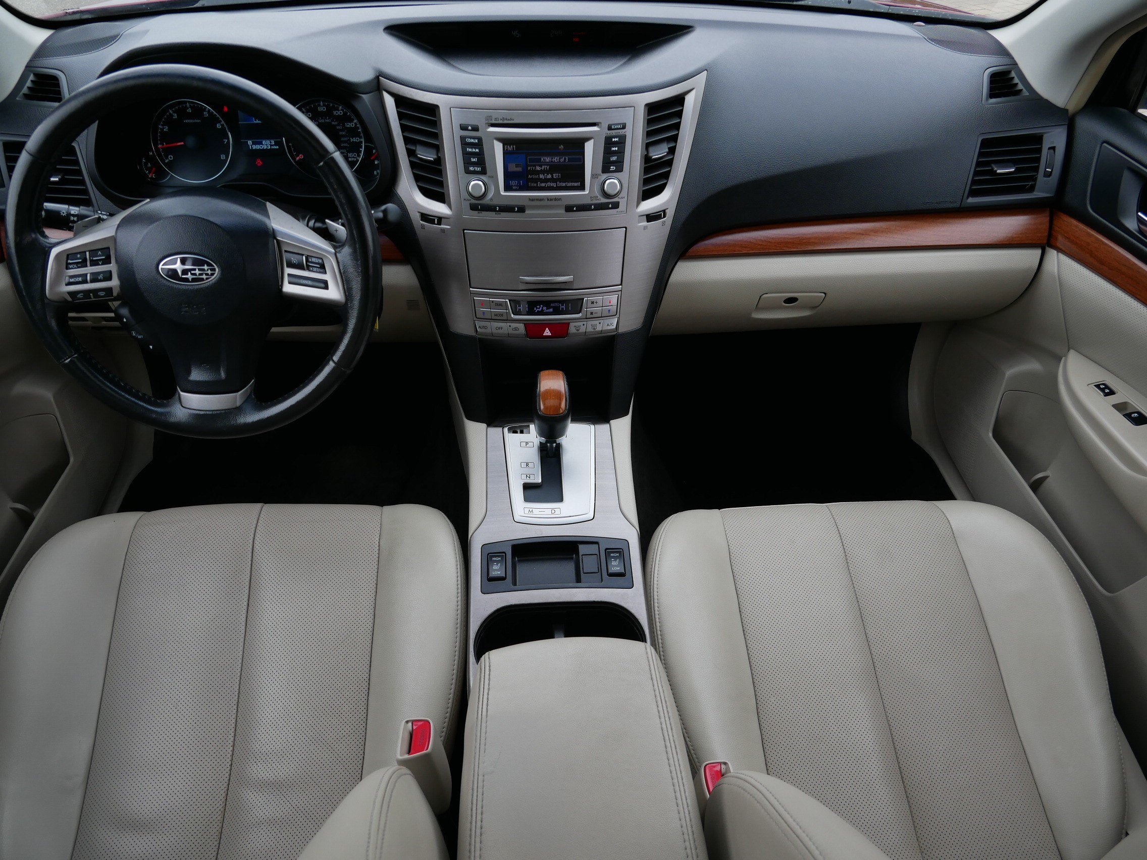 Used 2013 Venetian Red Pearl Subaru 3.6R Limited image 10