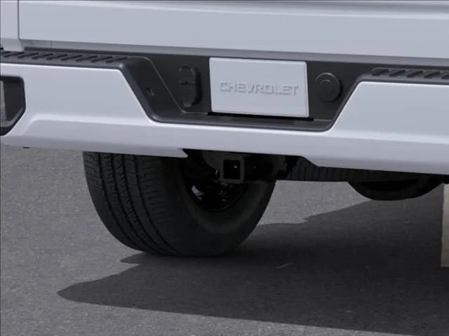 New 2026 Summit White Chevrolet Custom image 15