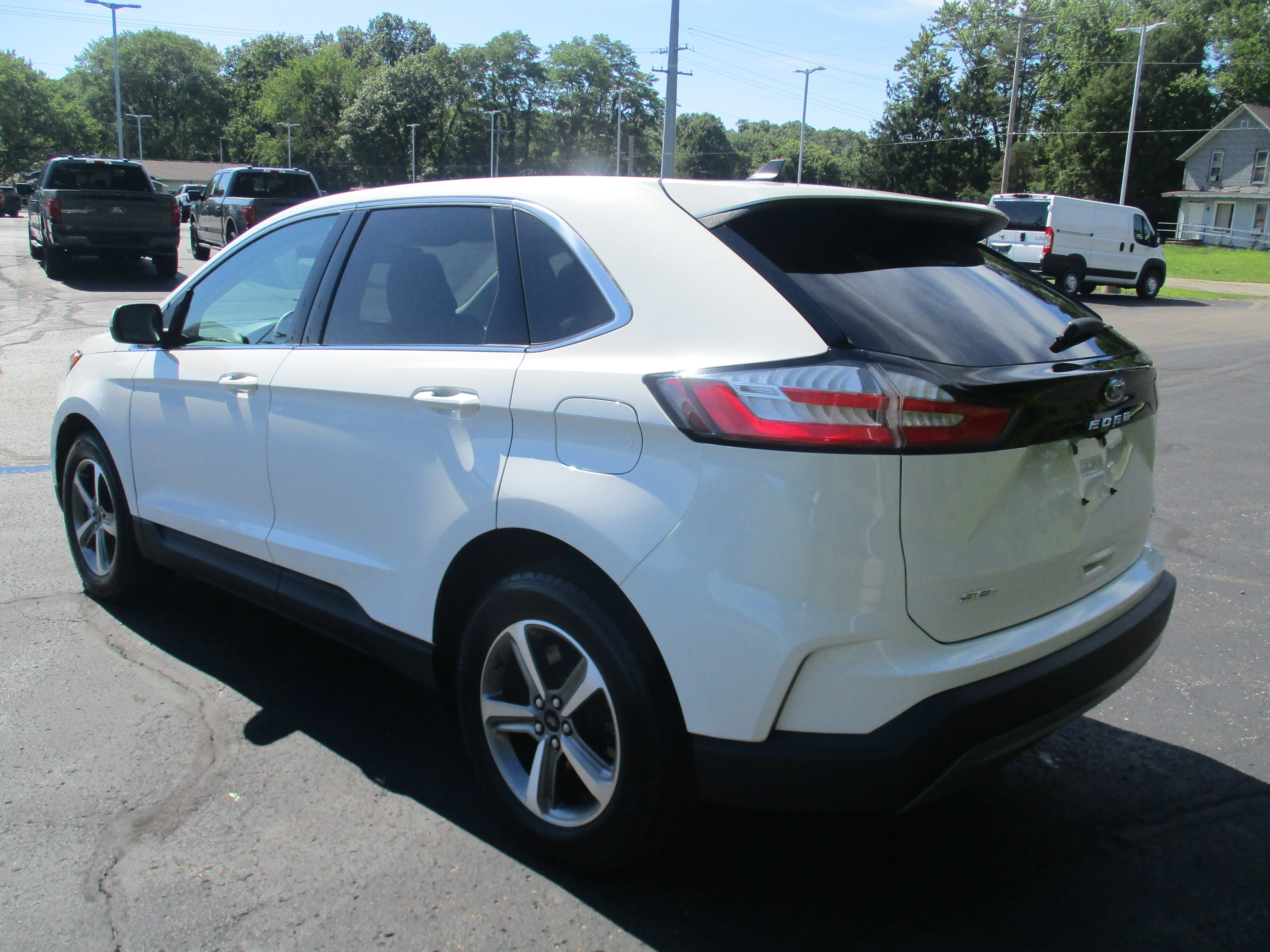 Used 2023 Star White Metallic Tri-Coat Ford SEL image 61