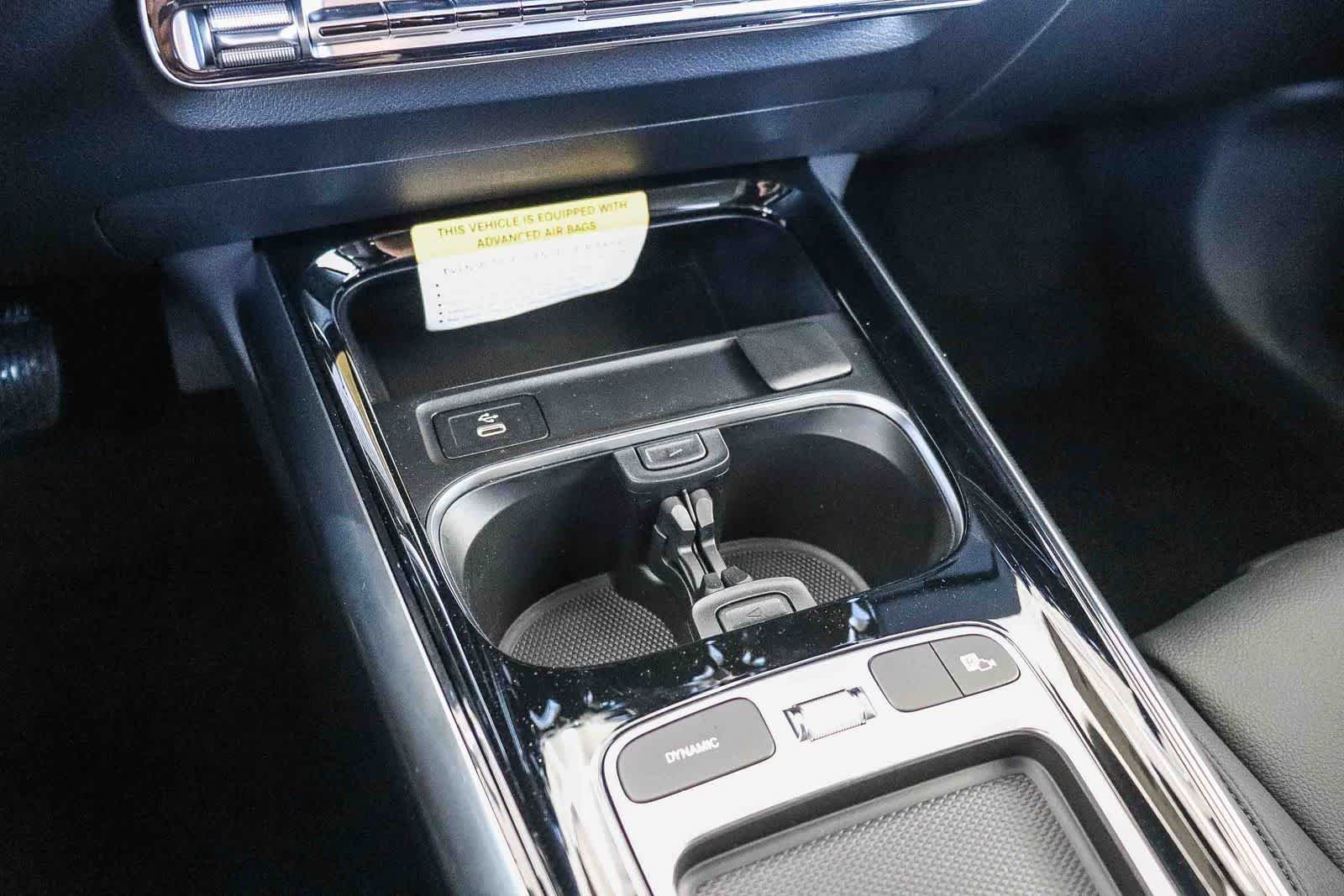 New 2026 Cirrus Silver Metallic Mercedes-Benz GLA 250 image 24