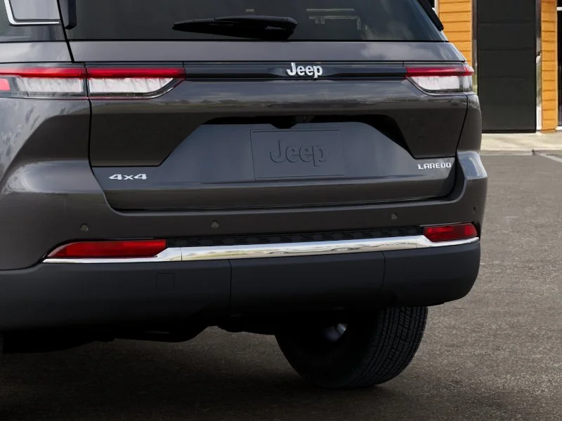 2025 Jeep Grand Cherokee Laredo - Photo 28