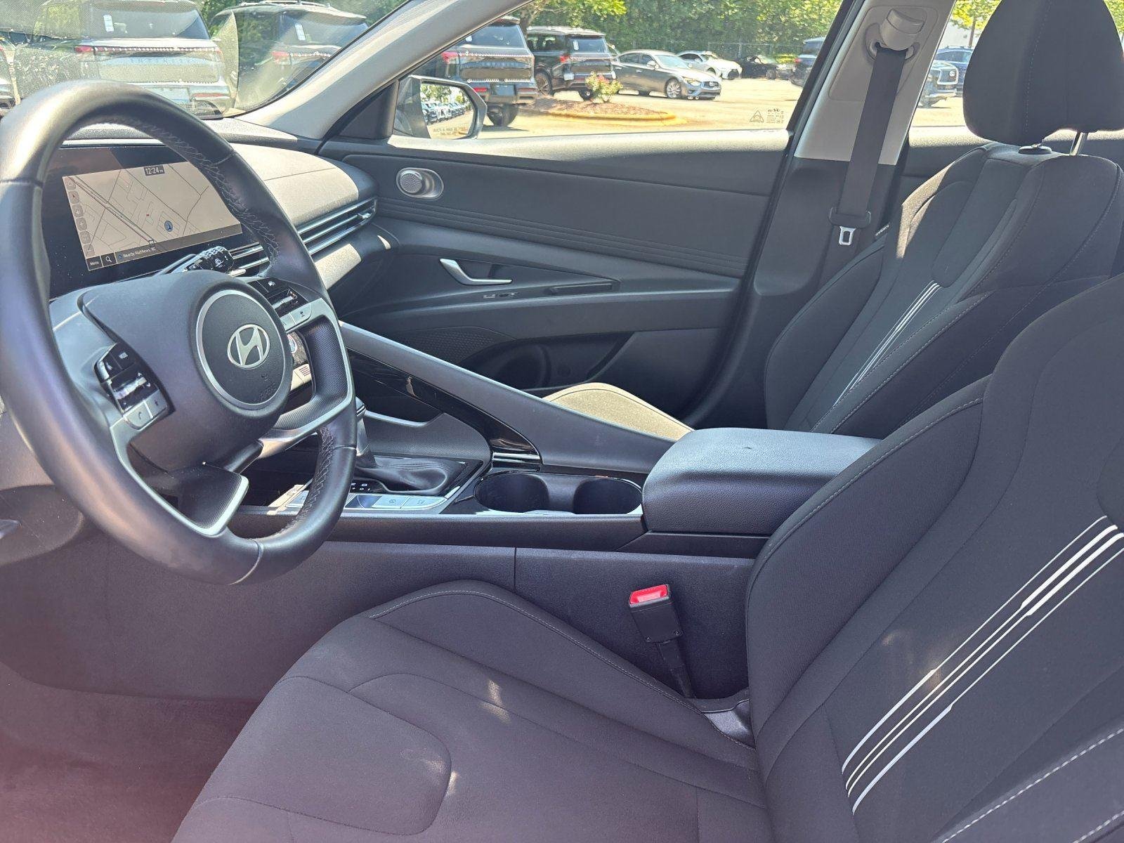 Used 2025 Ecotronic Gray Hyundai SEL Convenience image 15