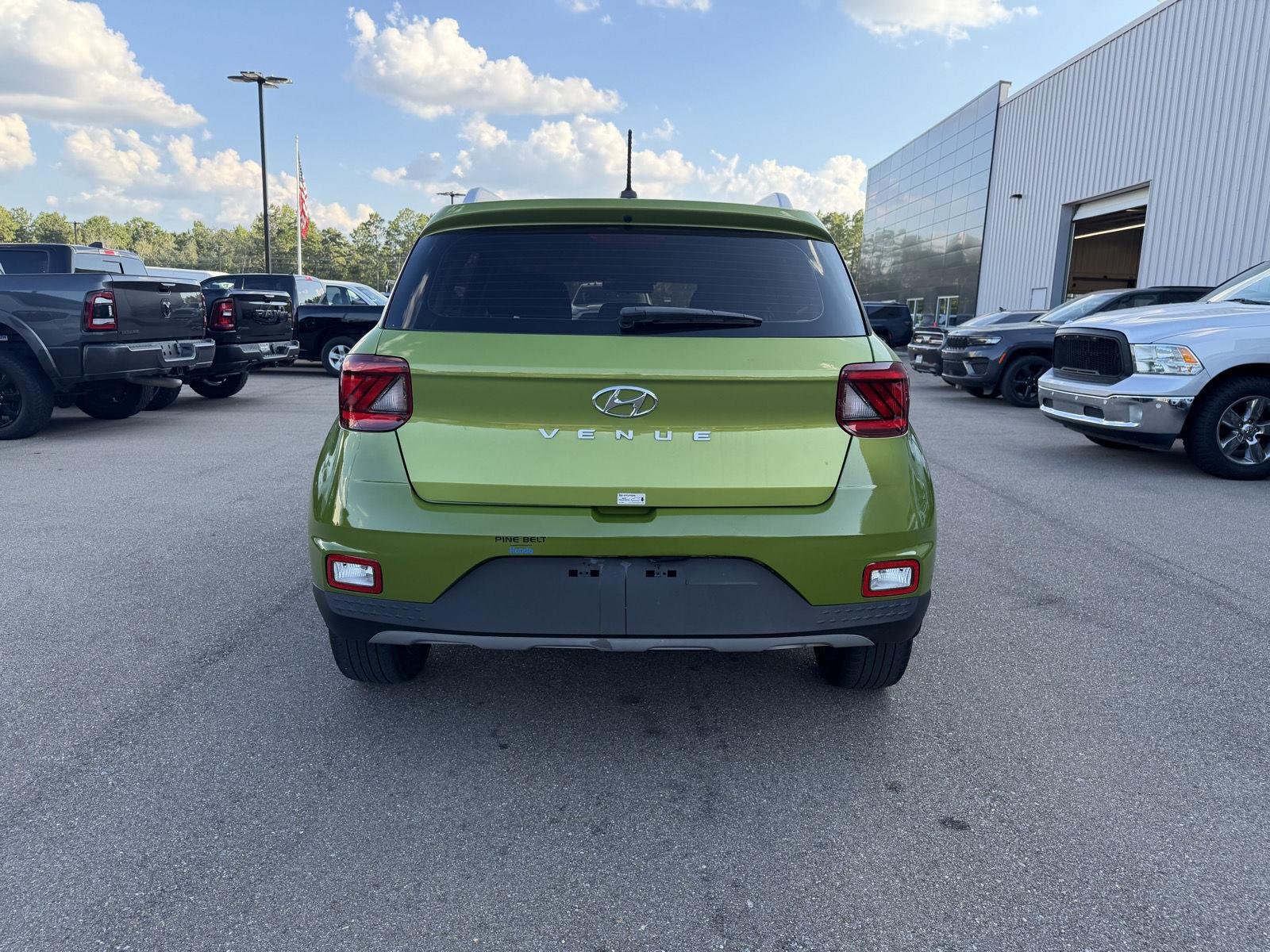 Used 2024 Green Apple Hyundai SEL image 5
