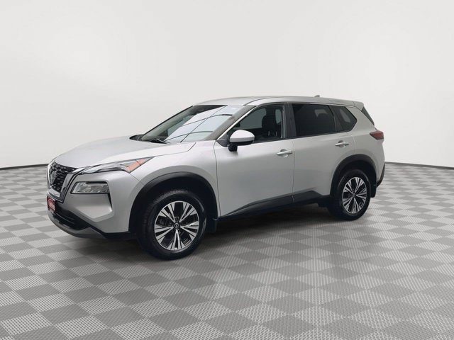 Used 2023 Brilliant Silver Metallic Nissan SV image 30