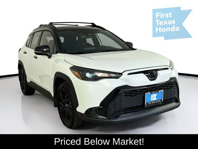2025 Toyota Corolla Cross Hybrid Nightshade