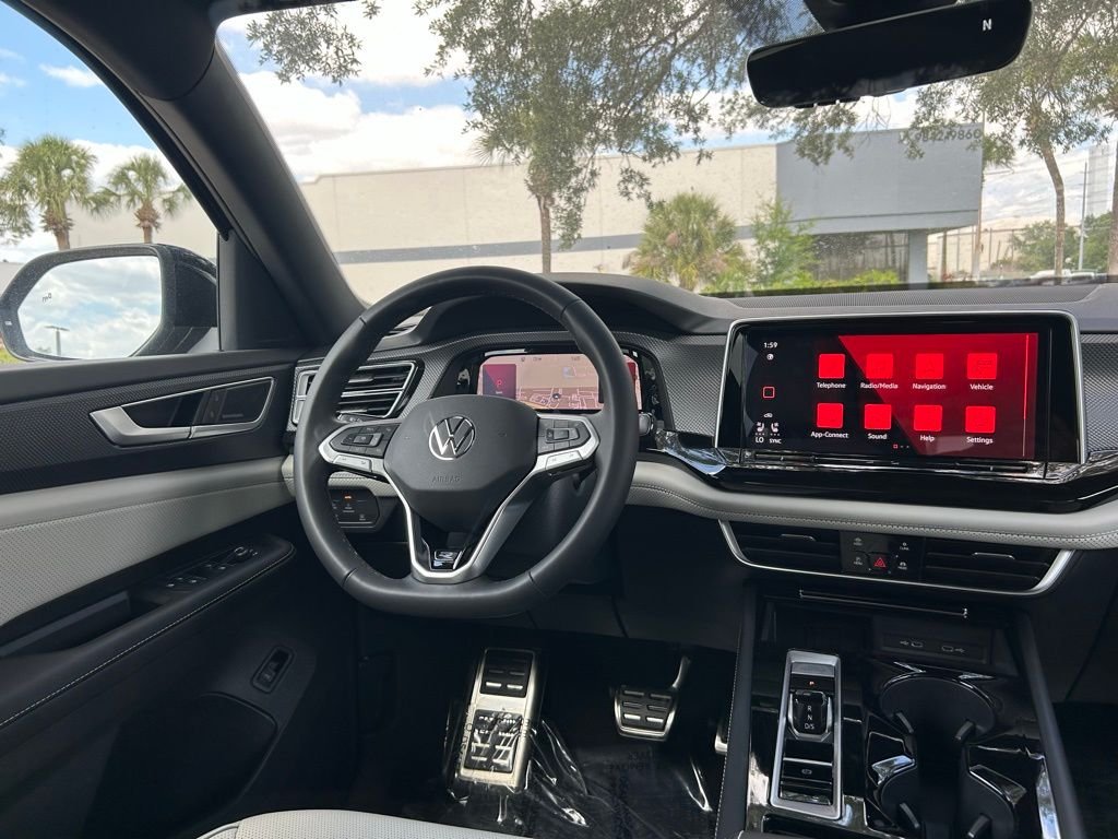 2026 Volkswagen Atlas Cross Sport SEL Premium R-LINE - Photo 9