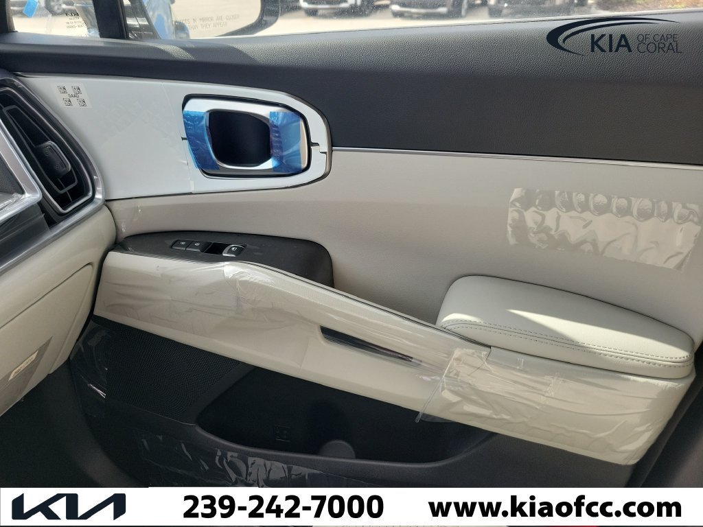 New 2026 Interstellar Gray Kia EX image 30
