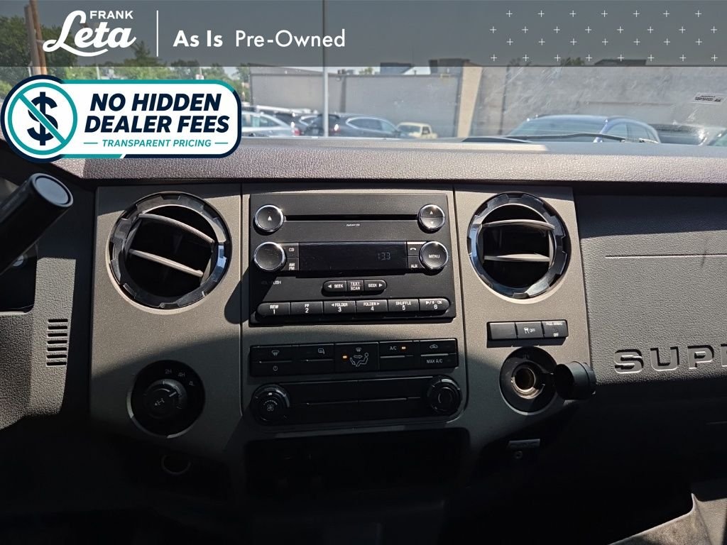 Used 2016 Oxford White Ford  image 12