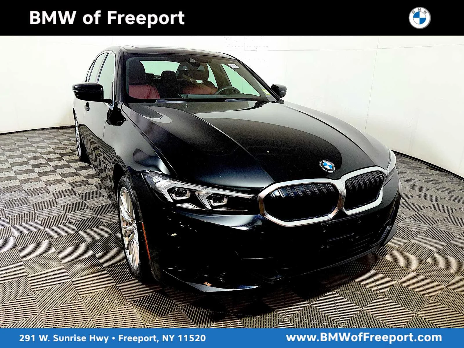 2024 BMW 3 Series 330i xDrive Sedan's photo