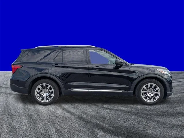 Certified Used 2026 Agate Black Metallic Ford Platinum image 3