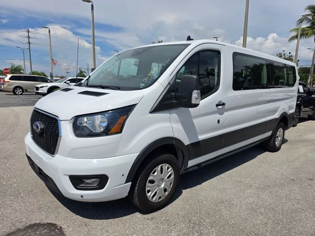 Used 2024 White Ford XLT image 3
