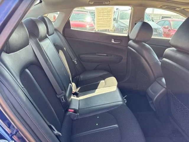 2019 Kia Optima S - Photo 18