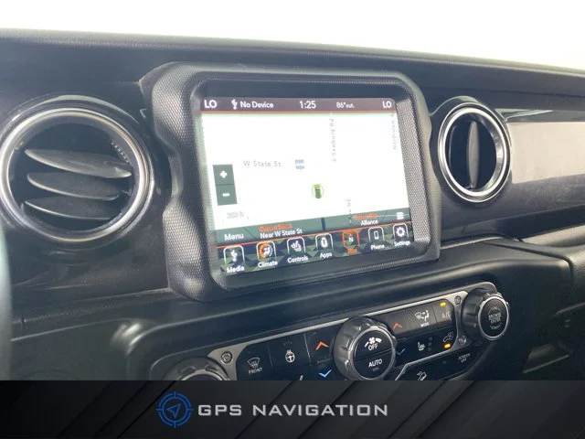 Used 2020 White Jeep Unlimited Sahara Altitude image 3