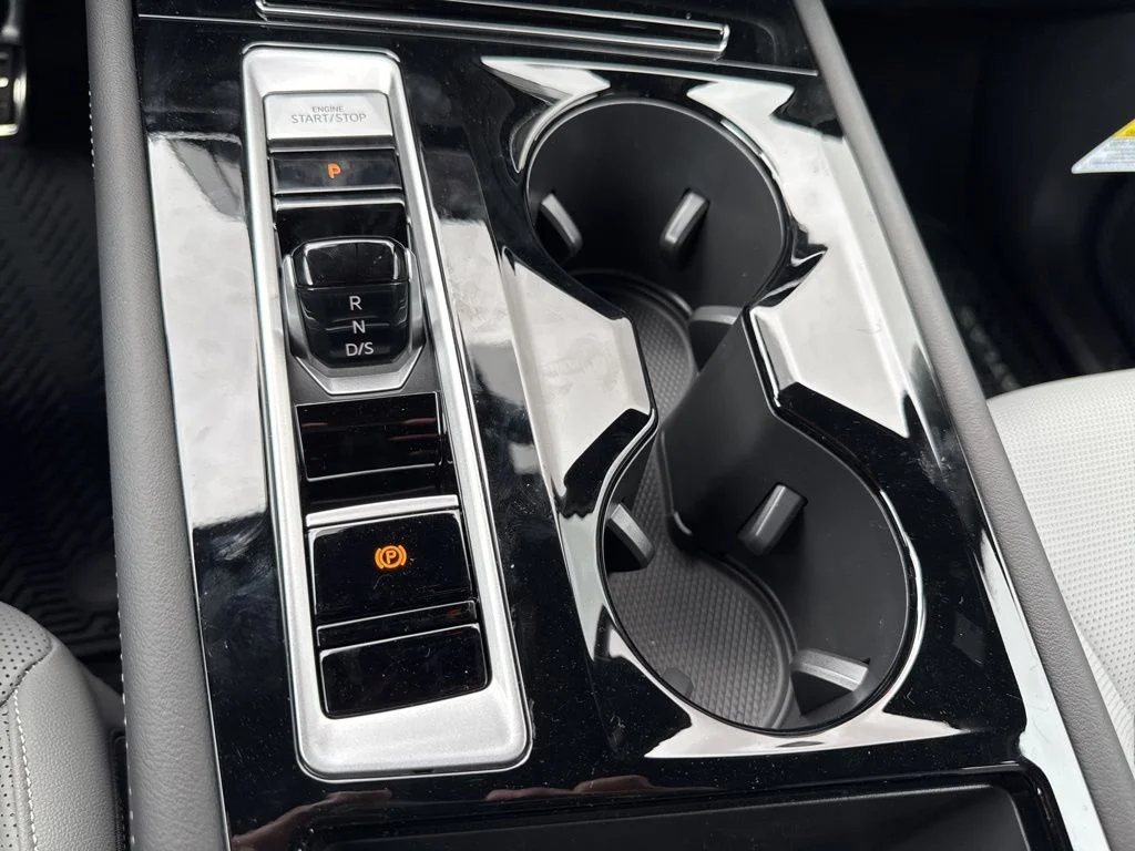 2026 Volkswagen Atlas Cross Sport SEL R-LINE - Photo 25