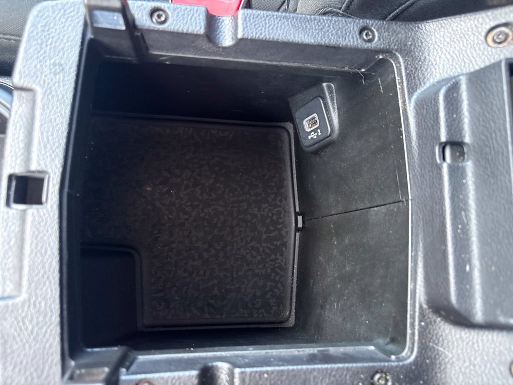 Used 2019 Silver Jeep Sport S image 22