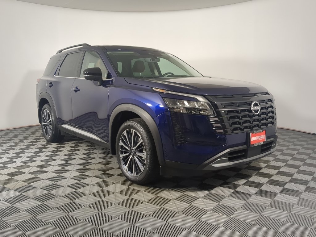 2026 Nissan Pathfinder Platinum 4WD's photo