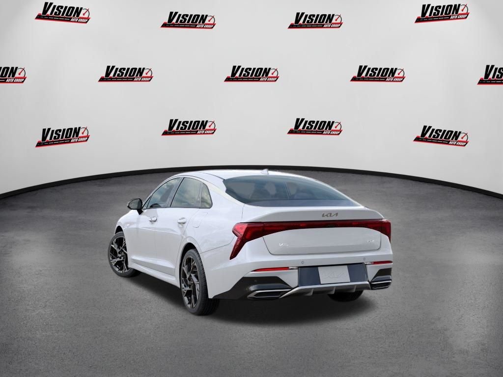 New 2026 White Kia GT-Line image 4
