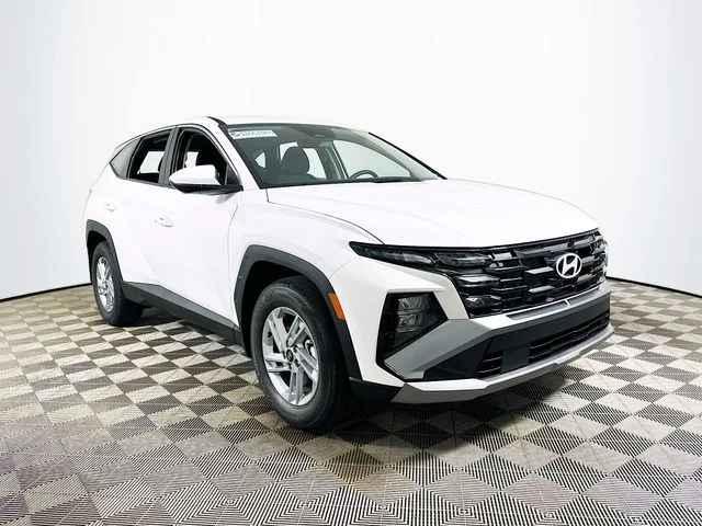 New 2026 Hyundai TUCSON SE