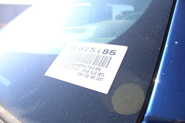 Used 2015 Blue GMC Denali image 38