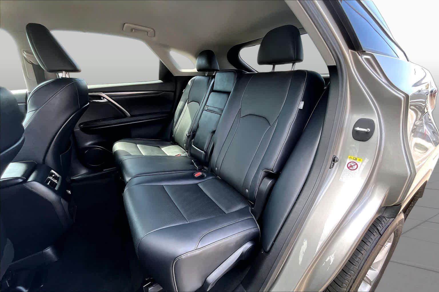 Used 2017 Atomic Silver Lexus  image 21