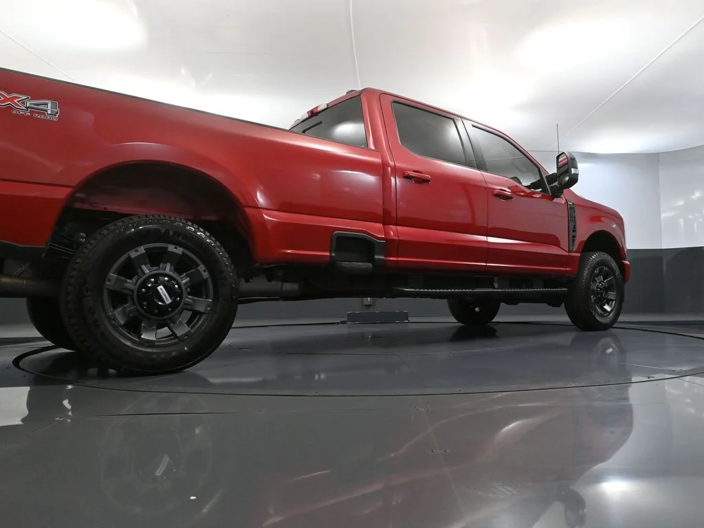 Used 2024 Red Ford Lariat image 57