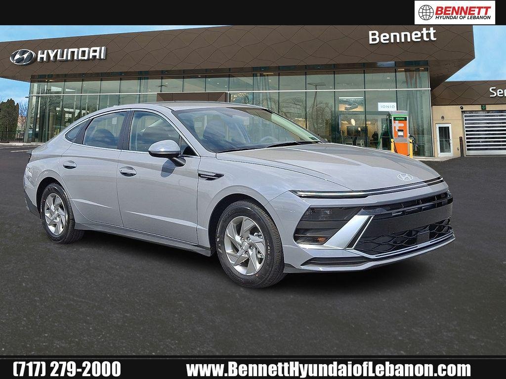 2026 Hyundai Sonata SE's photo