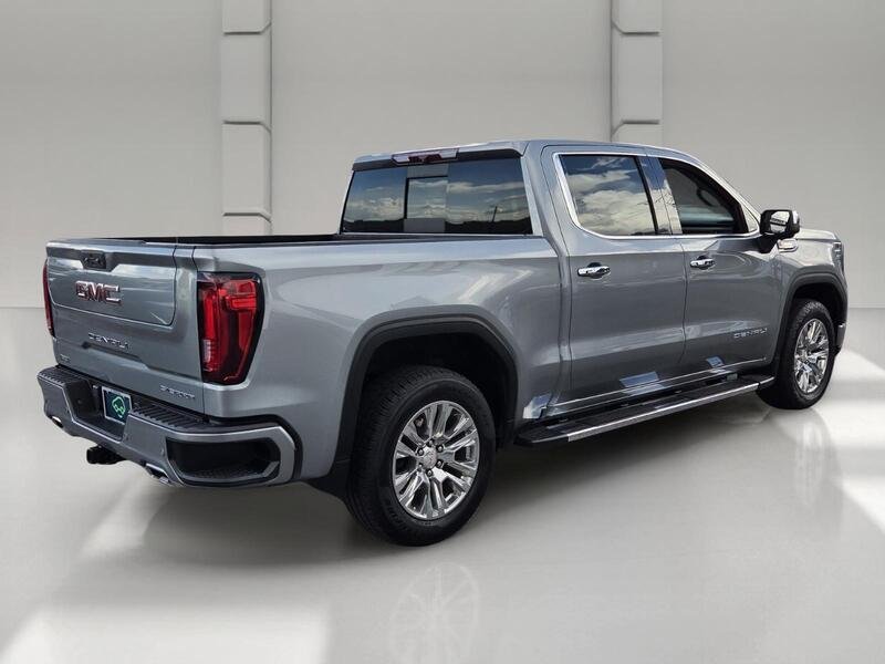 Used 2023 Sterling Metallic GMC 4WD CREW CAB 147" DENALI image 5