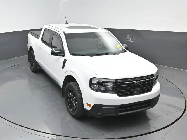 Certified Used 2024 Oxford White Ford Lariat image 56