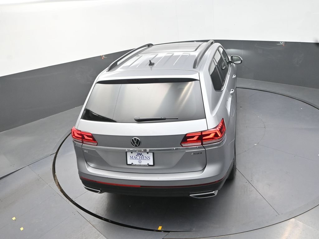 Used 2023 Silver Volkswagen 2.0T SE w/Technology image 20