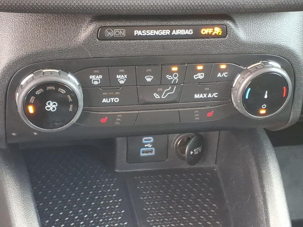 Used 2022 Green Ford Badlands image 18