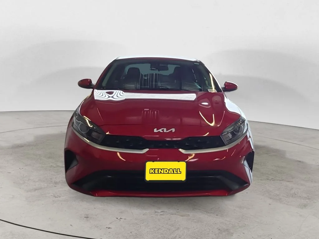Used 2024 Red Kia LXS image 2