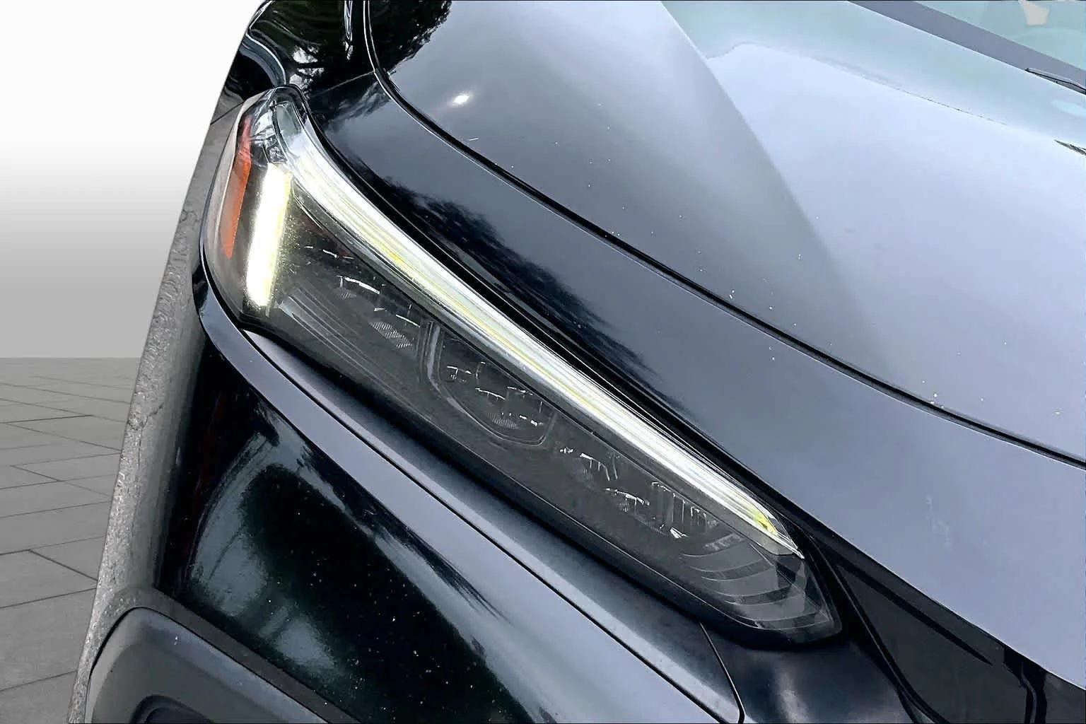 Used 2022 Crystal Black Pearl Honda Sport image 28