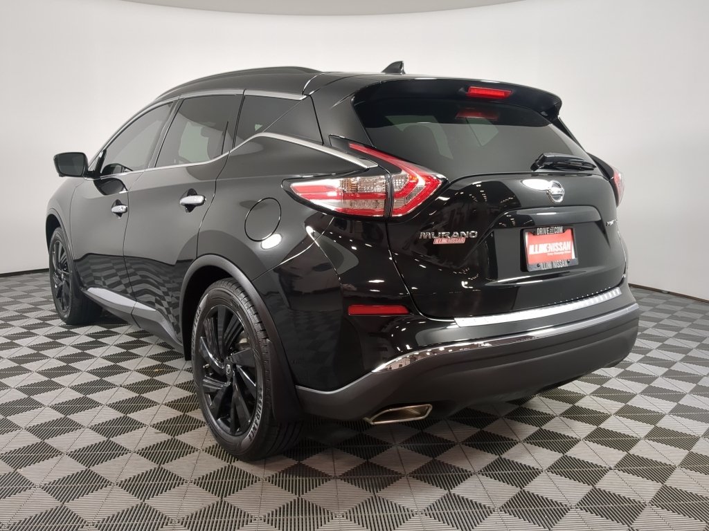 Used 2017 Magnetic Black Metallic Nissan Platinum image 7
