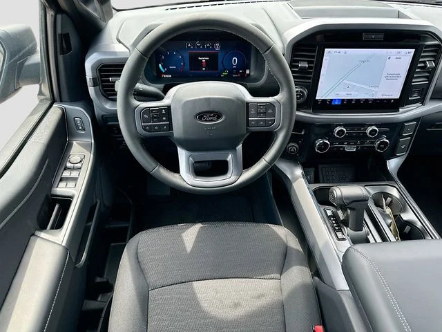 New 2026 Blue Ford XLT image 16