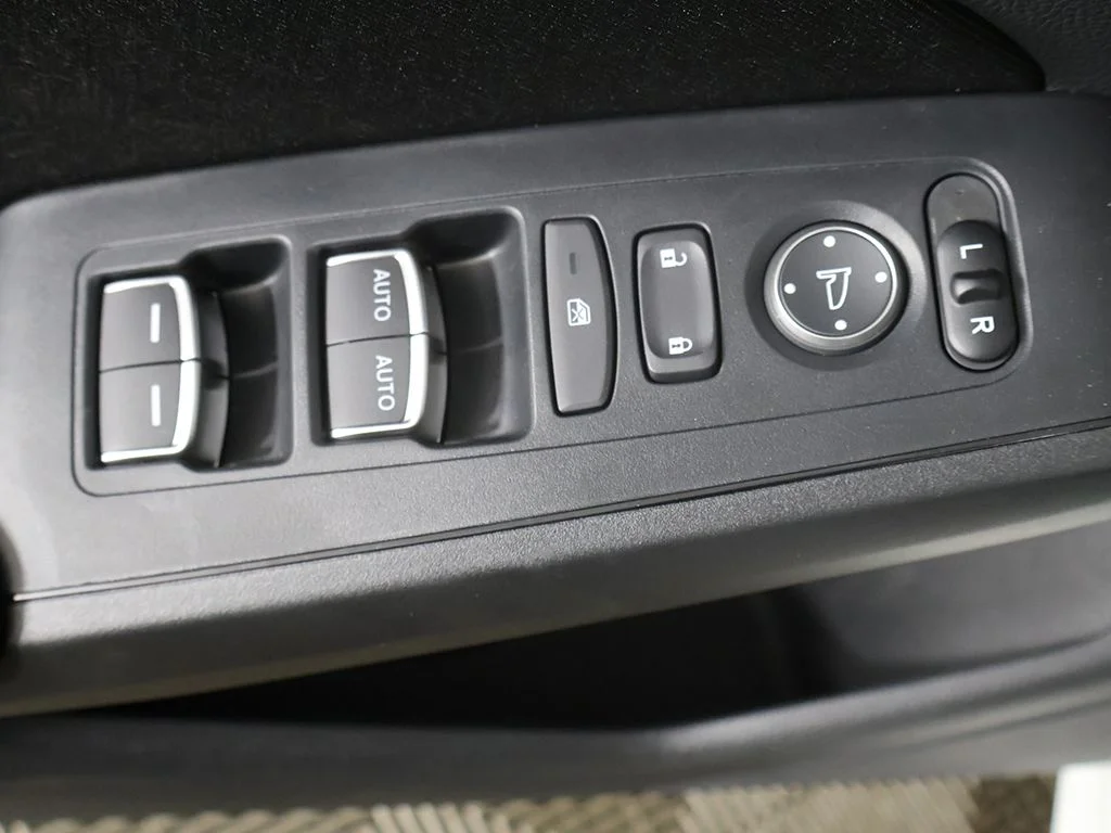 Used 2025 White Honda Sport image 36